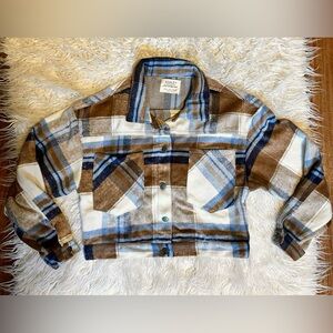 Ashley By 26 Outerwear Wool Blend Cropped Multicolor Plaid Shacket womans size S